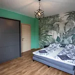 Jungle Apartment In The Center